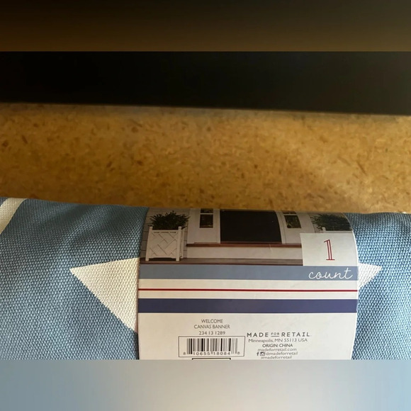 NWT Target Bullseye Playground Welcome Banner Canvas Hanging Light Blue - Picture 3 of 3